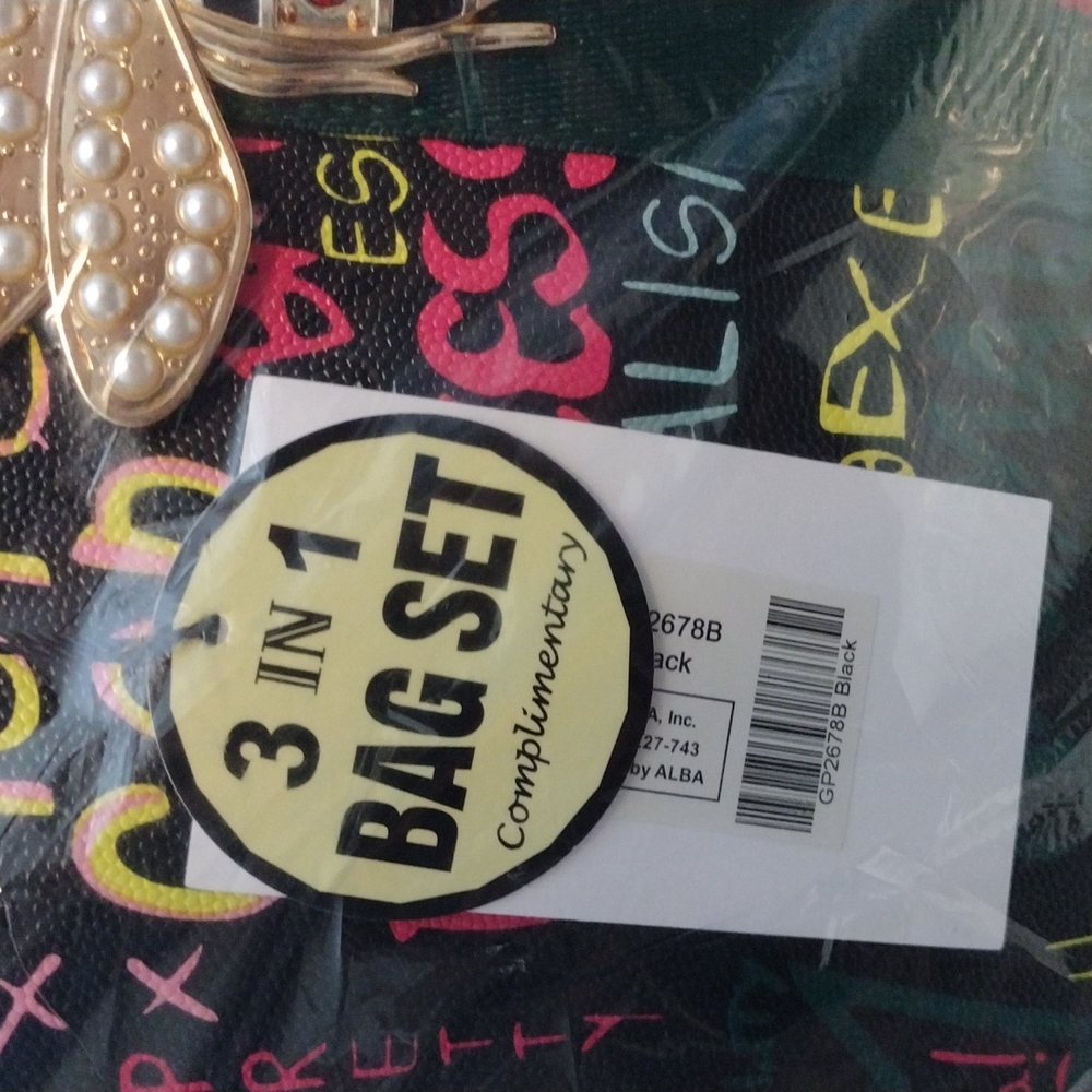 🔥** New With Tag's**Queen Bee Graffiti Print Top Handle 3-in-1 Satchel (Black) - Picture 2 of 2